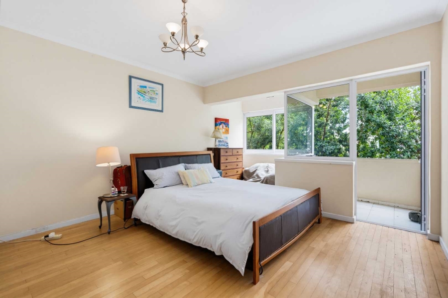 2 Bedroom Property for Sale in Green Point Western Cape